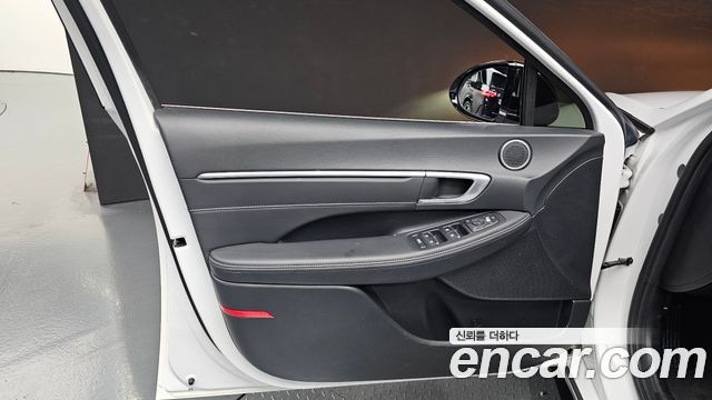 Hyundai Sonata (DN8) 2.0 Premium Plus 2022 — фото 24