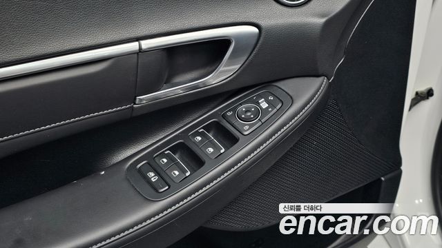Hyundai Sonata (DN8) 2.0 Premium Plus 2022 — фото 27