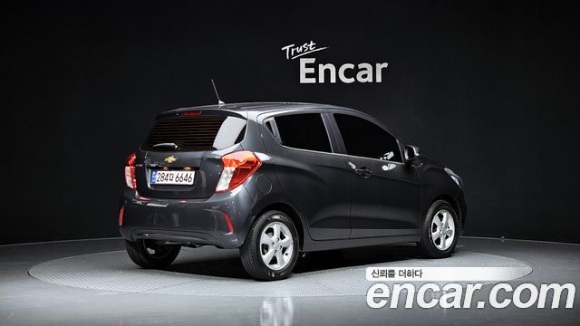 Chevrolet Spark LT 2021 — фото 2