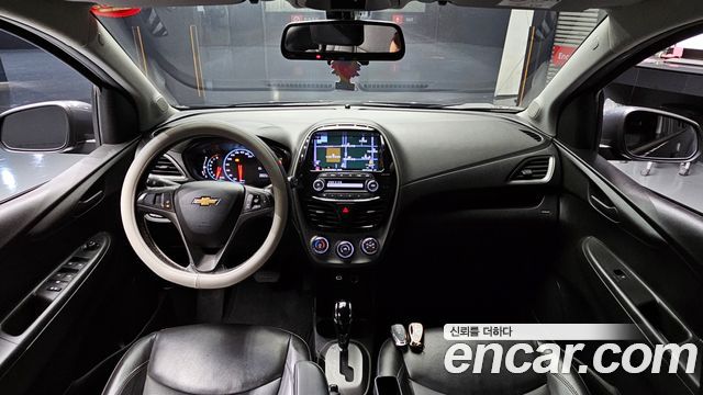 Chevrolet Spark LT 2021 — фото 7