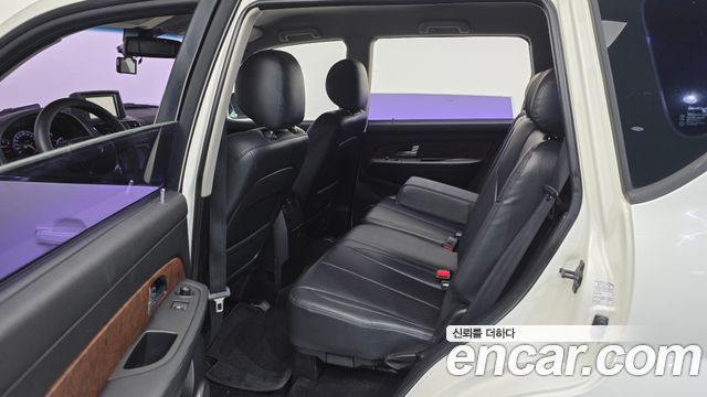 KG Mobility (SsangYong) Rexton W 2.2 4WD RX7 Luxury 2016 — фото 12