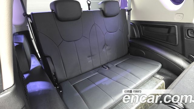 KG Mobility (SsangYong) Rexton W 2.2 4WD RX7 Luxury 2016 — фото 13