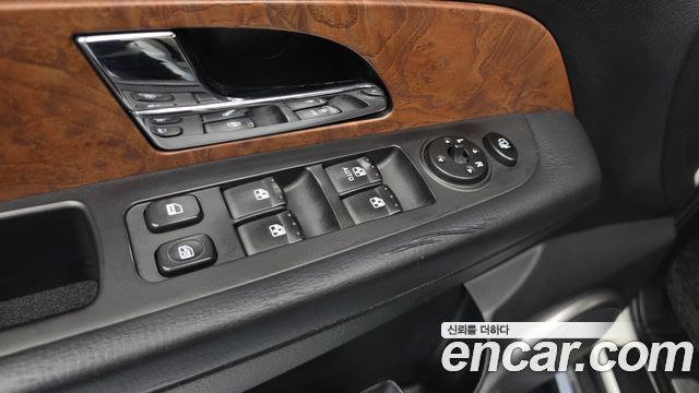 KG Mobility (SsangYong) Rexton W 2.2 4WD RX7 Luxury 2016 — фото 27