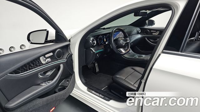 Mercedes-Benz E-Class (W213) E220d 4MATIC AMG Line 2021 — фото 10