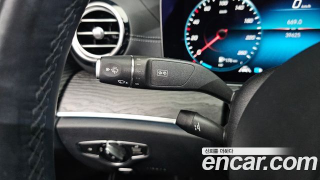 Mercedes-Benz E-Class (W213) E220d 4MATIC AMG Line 2021 — фото 15