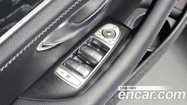 Mercedes-Benz E-Class (W213) E220d 4MATIC AMG Line 2021 — фото 28