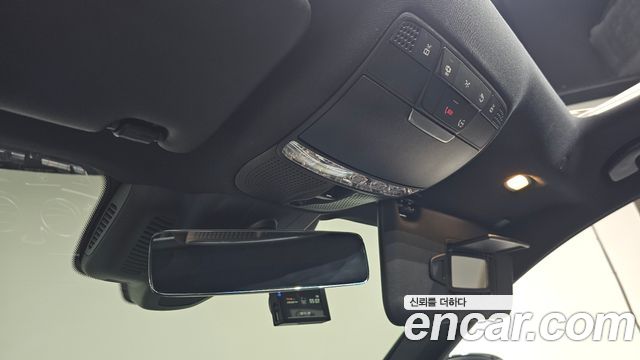 Mercedes-Benz E-Class (W213) E220d 4MATIC AMG Line 2021 — фото 31