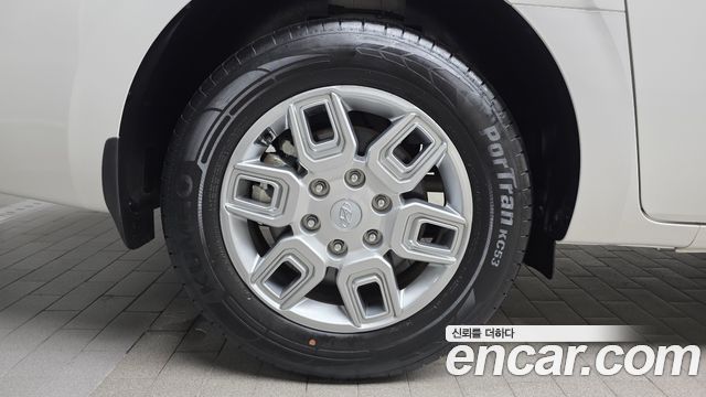 Hyundai Staria Cargo 3-Seater Modern 2022 — фото 5