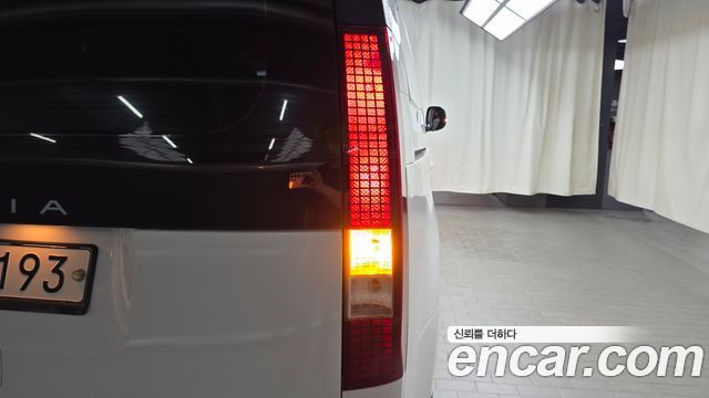 Hyundai Staria Cargo 3-Seater Modern 2022 — фото 23
