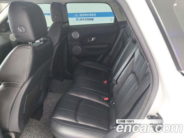 Land Rover Range Rover Evoque 2.0 TD4 SE 2018 — фото 7
