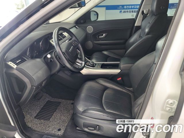 Land Rover Range Rover Evoque 2.0 TD4 SE 2018 — фото 8
