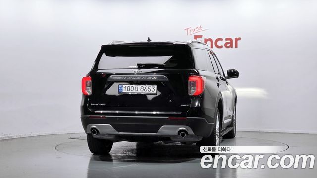 Ford Explorer (VI) 3.3 Hybrid 2022 — фото 4