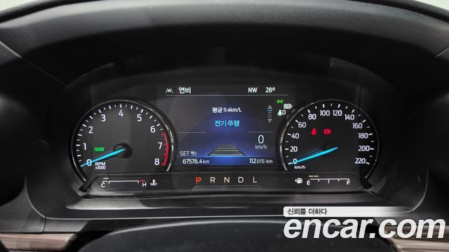 Ford Explorer (VI) 3.3 Hybrid 2022 — фото 8