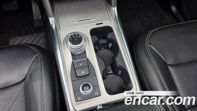 Ford Explorer (VI) 3.3 Hybrid 2022 — фото 9
