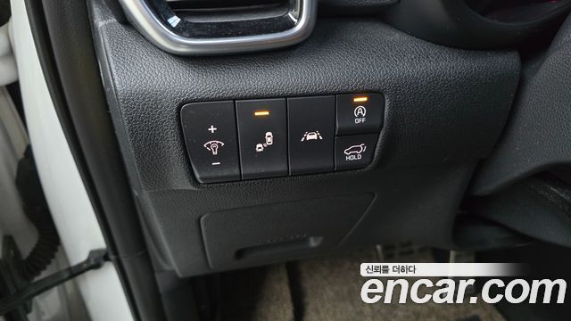 Kia Sportage The Bold Diesel 2.0 2WD Inteligent 2019 — фото 18