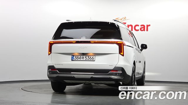 Kia Carnival (IV) HEV 9seater Signature 2024 — фото 4