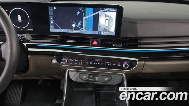 Kia Carnival (IV) HEV 9seater Signature 2024 — фото 17