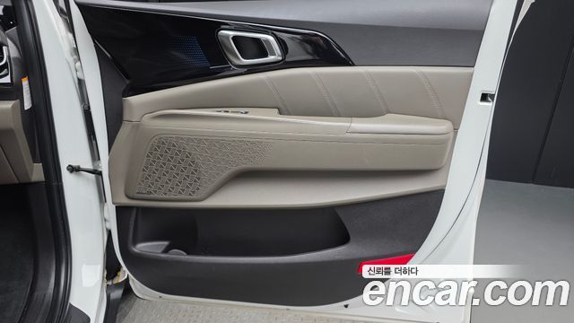 Kia Carnival (IV) HEV 9seater Signature 2024 — фото 25