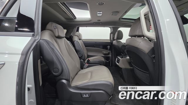 Kia Carnival (IV) HEV 9seater Signature 2024 — фото 31