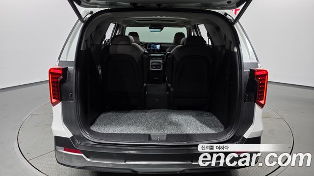 Kia Carnival (IV) HEV 9seater Signature 2024 — фото 32