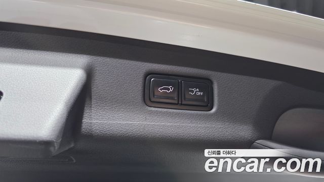 Kia Carnival (IV) HEV 9seater Signature 2024 — фото 33