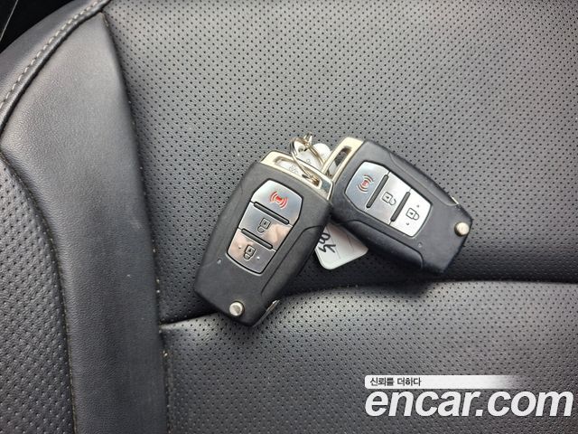 KG Mobility (SsangYong) Tivoli Armor Diesel VX 2WD 2019 — фото 15