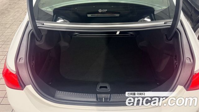Mercedes-Benz E-Class (W214) E200 Avantgarde 2025 — фото 15