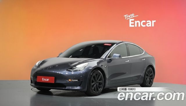 Tesla Model 3 Long Range AWD