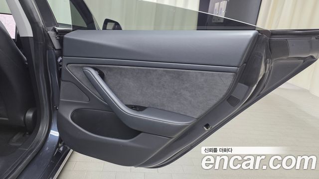 Tesla Model 3 Long Range AWD 2020 — фото 25