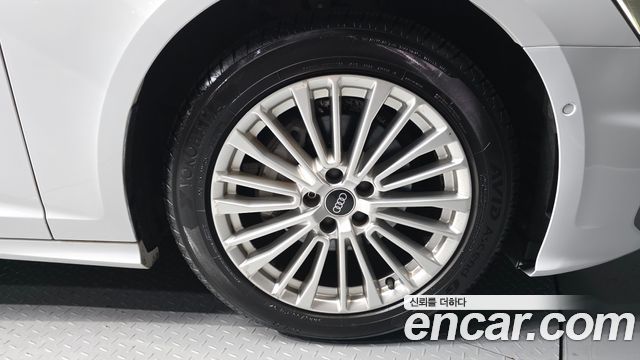 Audi A6 (C8) 40 TDI Quattro Premium 2021 — фото 21