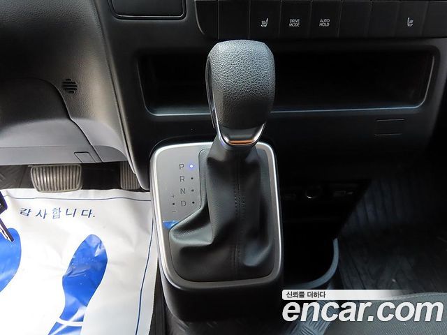 Hyundai Staria Cargo 3-Seater Smart 2023 — фото 10
