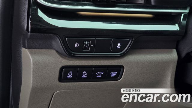 Kia Carnival (IV) HEV 9seater Signature 2024 — фото 17