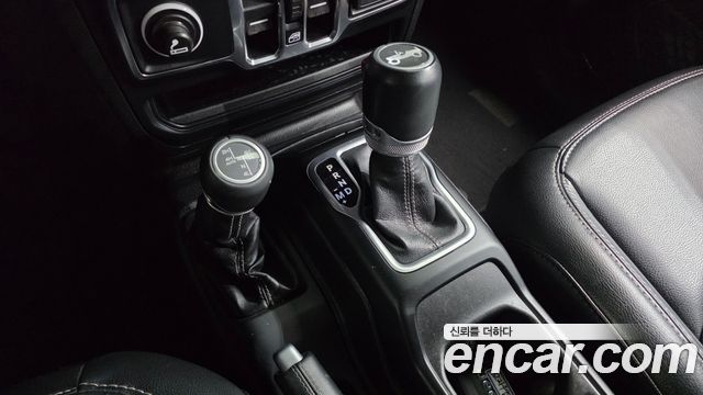 Jeep Wrangler (JL) 2.0 Overland 4Door 2019 — фото 9