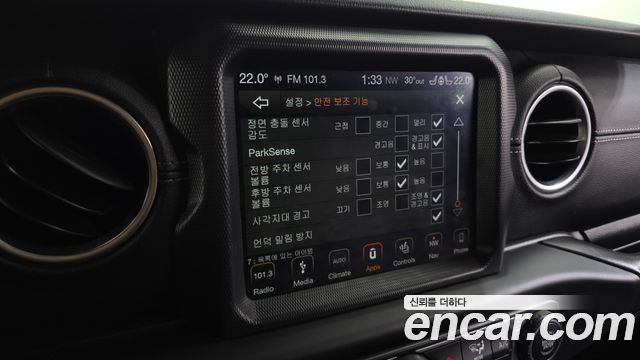 Jeep Wrangler (JL) 2.0 Overland 4Door 2019 — фото 17