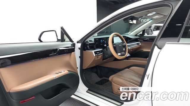 Hyundai Grandeur (GN7) 2,5 Gasoline 2WD Exclusive 2024 — фото 10
