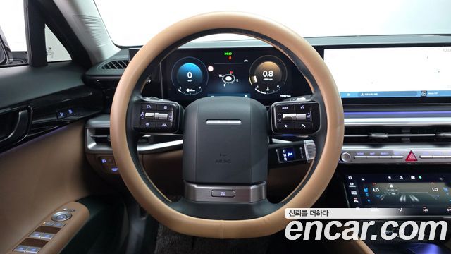 Hyundai Grandeur (GN7) 2,5 Gasoline 2WD Exclusive 2024 — фото 13