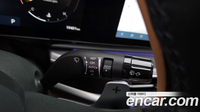 Hyundai Grandeur (GN7) 2,5 Gasoline 2WD Exclusive 2024 — фото 28