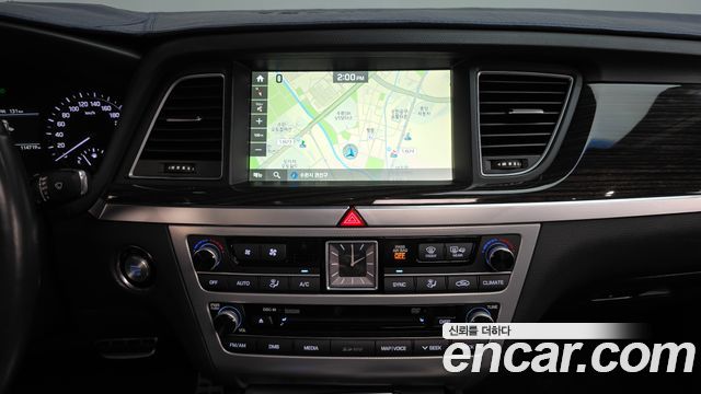 Genesis G80 3.3 GDI AWD Premium Luxury 2017 — фото 13
