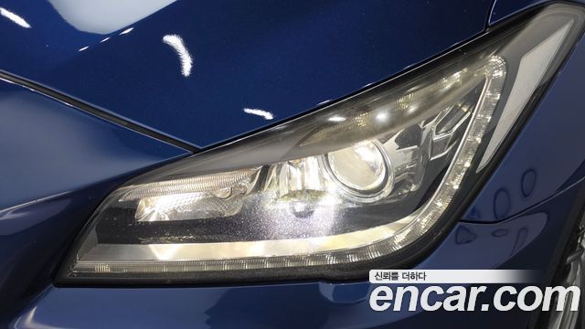 Genesis G80 3.3 GDI AWD Premium Luxury 2017 — фото 22