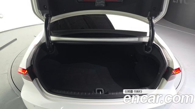 Hyundai Grandeur Hybrid (IG) Le Blanc 2023 — фото 20