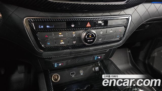 KG Mobility (SsangYong) G4 Rexton Diesel 2.2 4WD Heritage 2018 — фото 18