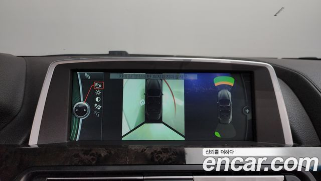 BMW 6 Series (F12) 650i Convertible 2011 — фото 15