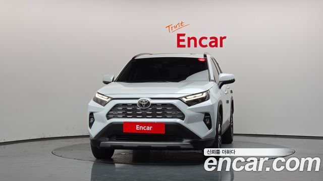 Toyota RAV4 (V) 2,5 4WD Hybrid LTD 2025 — фото 3