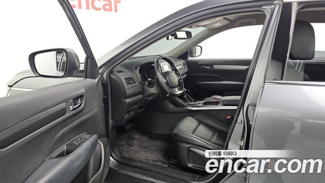 Renault Korea QM6 2.0 LPe LE 2WD 2023 — фото 10