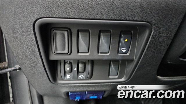 Renault Korea QM6 2.0 LPe LE 2WD 2023 — фото 15