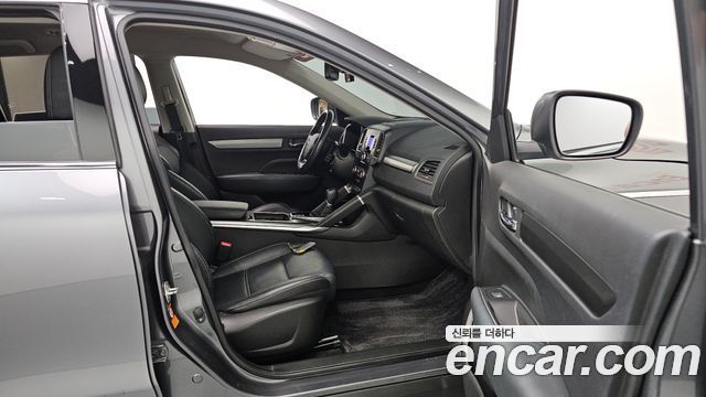 Renault Korea QM6 2.0 LPe LE 2WD 2023 — фото 18