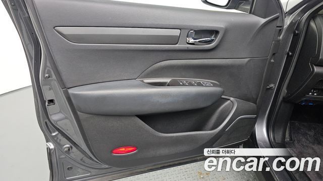 Renault Korea QM6 2.0 LPe LE 2WD 2023 — фото 24