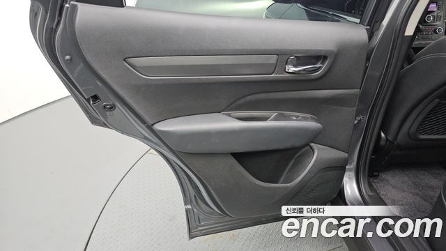 Renault Korea QM6 2.0 LPe LE 2WD 2023 — фото 25