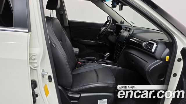 KG Mobility (SsangYong) Tivoli 1.5 2WD V7 2025 — фото 26