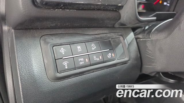 KG Mobility (SsangYong) Tivoli 1.5 2WD V7 2025 — фото 29